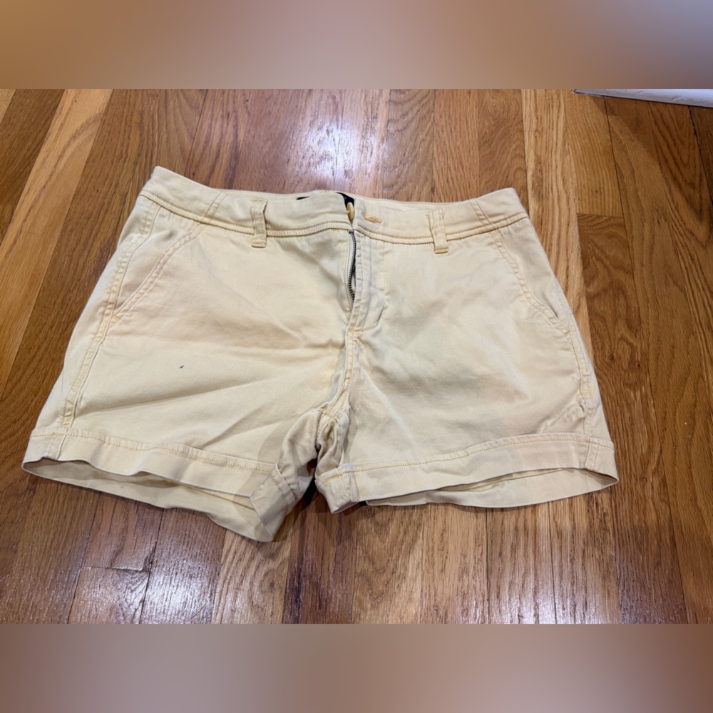 Women’s casual shorts